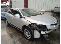 RENAULT MEGANE III BERLINA 5 P