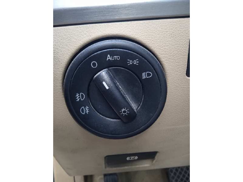 volkswagen touareg (7l6) del año 2008