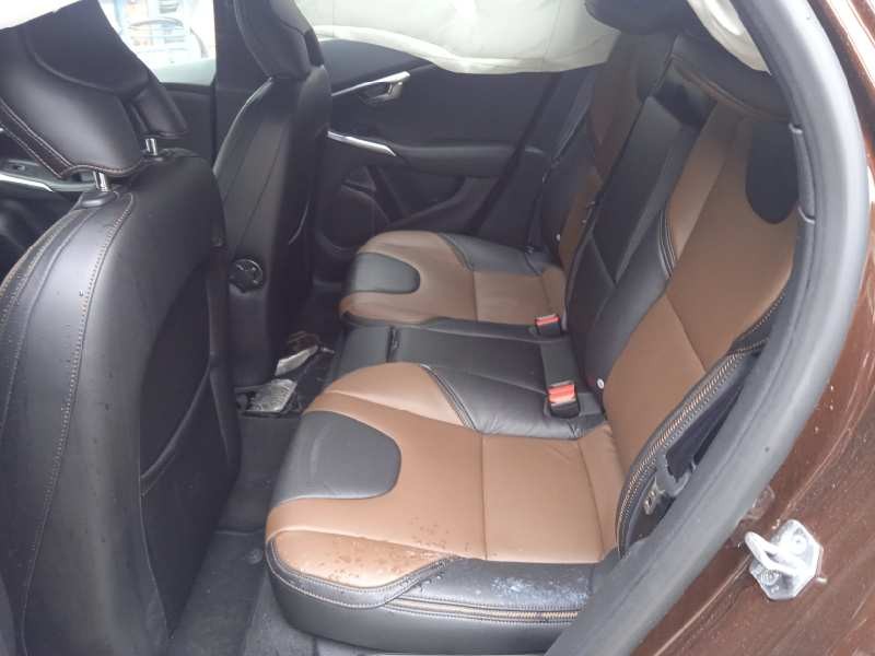 volvo v40 cross country del año 2019