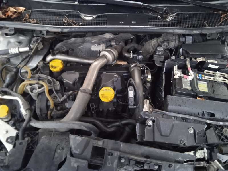 renault megane iii berlina 5 p del año 2010