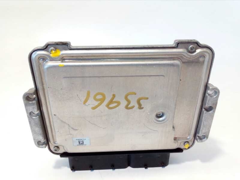 Recambio de centralita motor uce para hyundai i40 cw gl comfort referencia OEM IAM 391202A209  0281018492