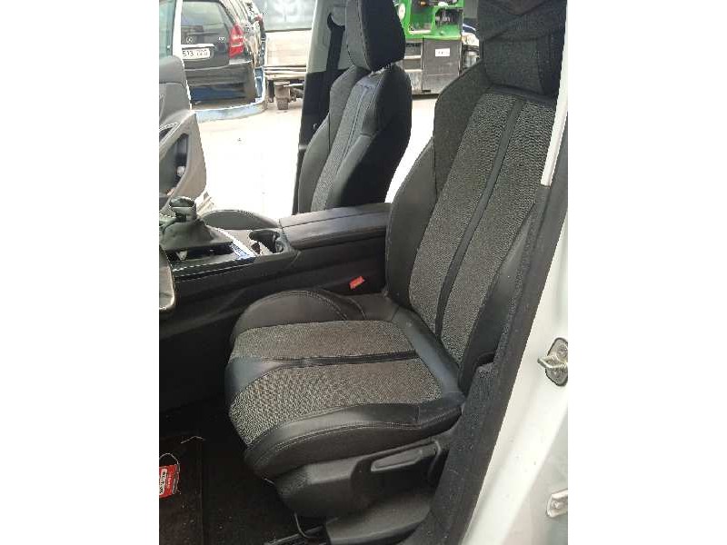 peugeot 3008 del año 2017