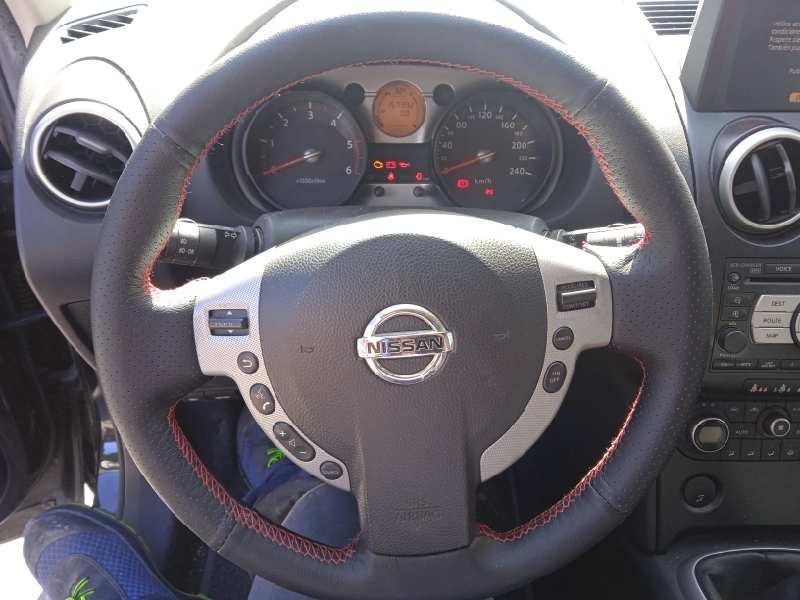 nissan qashqai (j10) del año 2008