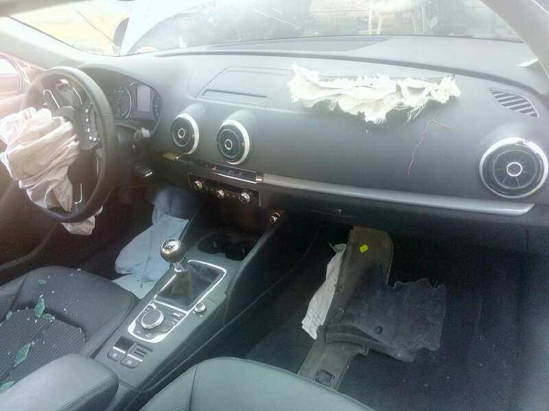 audi a3 sportback (8va) del año 2015