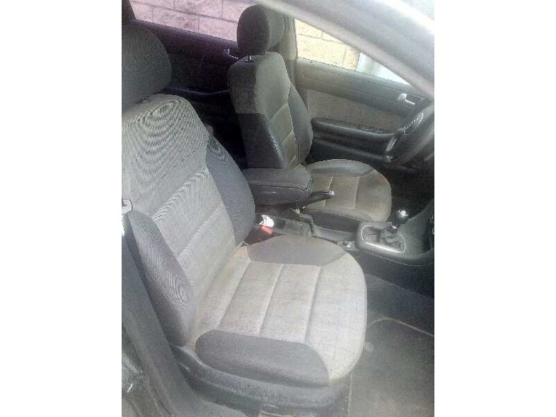 audi allroad quattro (4b5) del año 2002