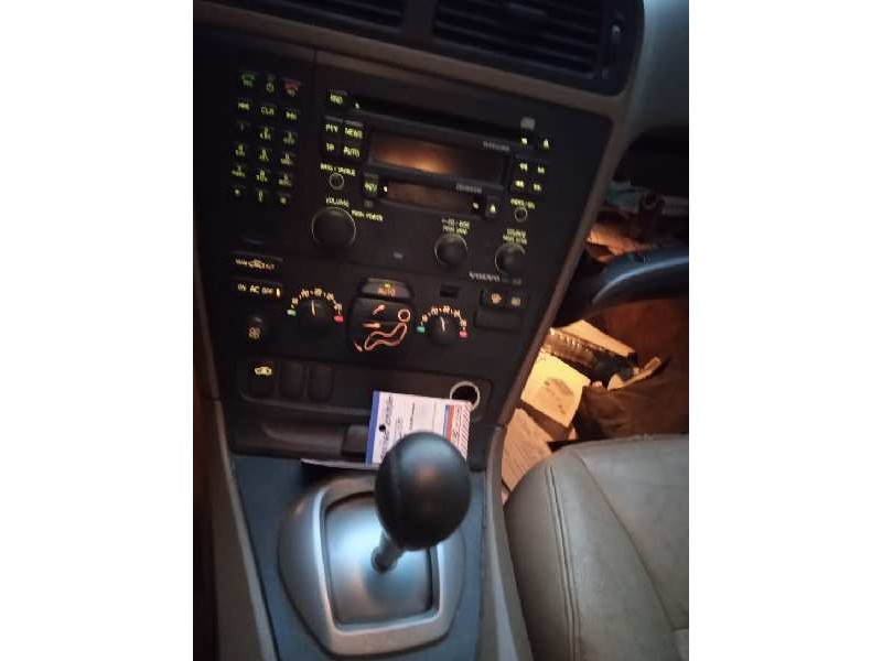 volvo s60 berlina del año 2003