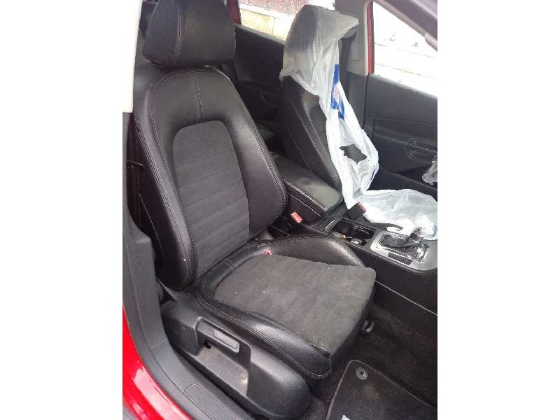 volkswagen passat variant (3c5) del año 2008