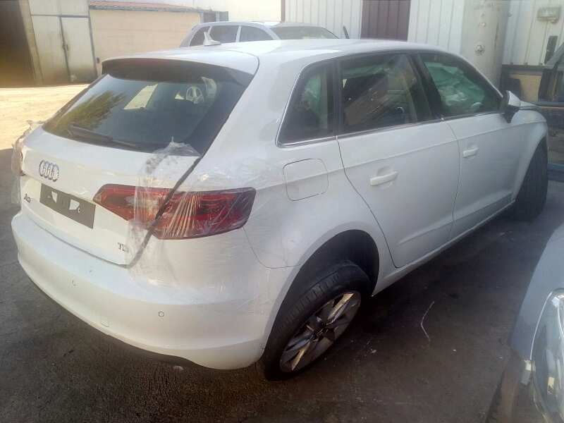 audi a3 sportback (8va) del año 2015