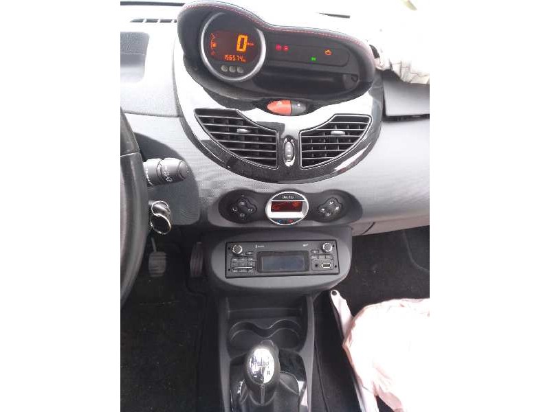 renault twingo del año 2012