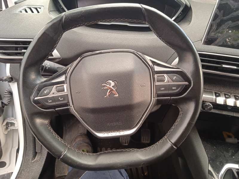 peugeot 3008 del año 2017