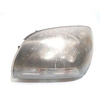 Recambio de faro izquierdo para kia sportage 2.0 cat referencia OEM IAM 921010Z010  