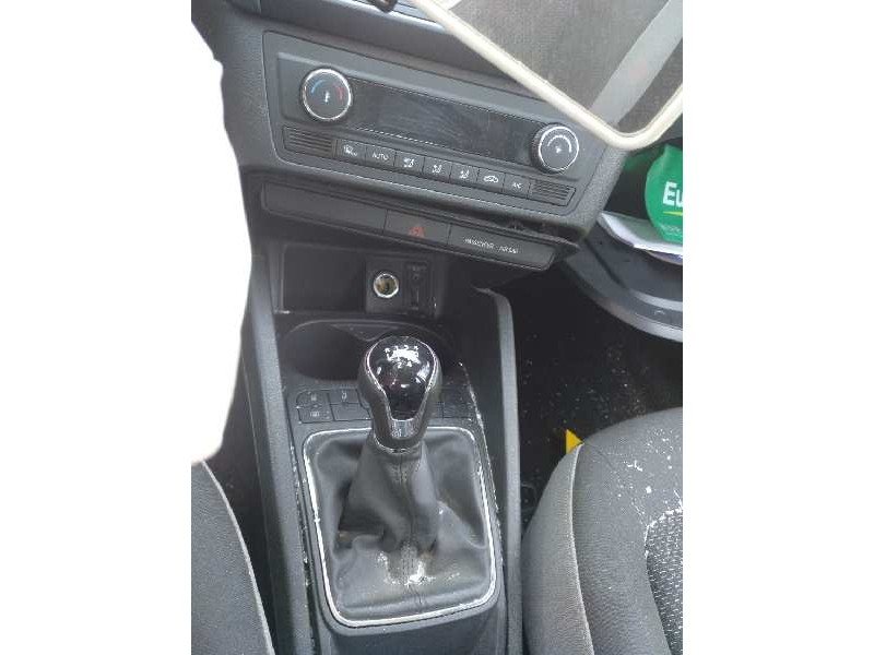 seat ibiza (6j5) del año 2017