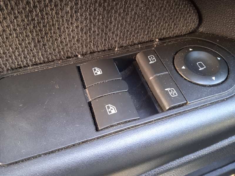 opel zafira b del año 2007