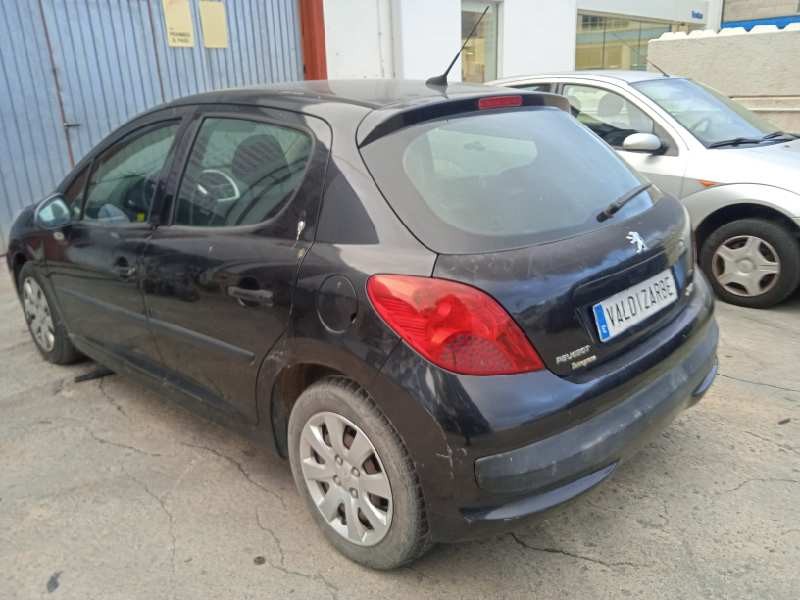 peugeot 207 del año 2009