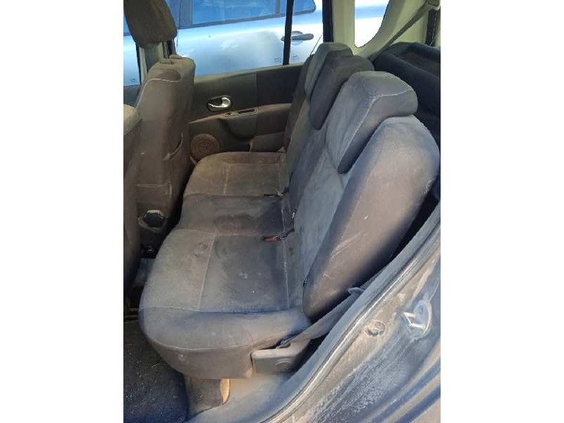 renault grand modus del año 2010