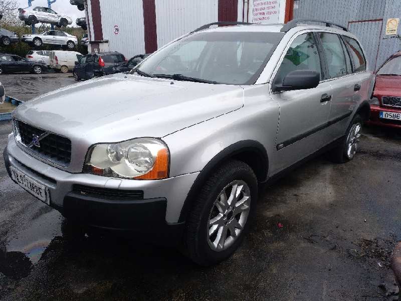volvo xc90 del año 2003