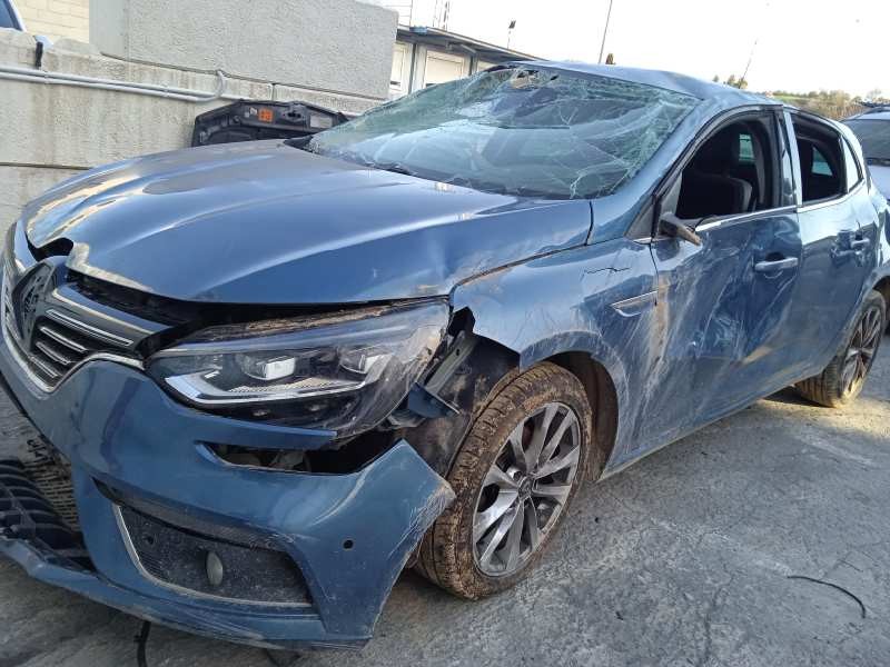 renault megane iv berlina 5p del año 2018