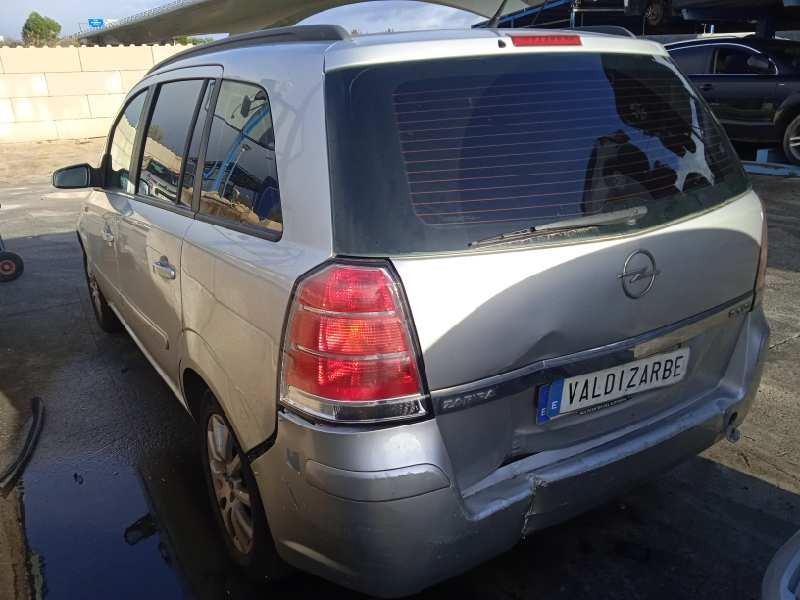 opel zafira b del año 2007
