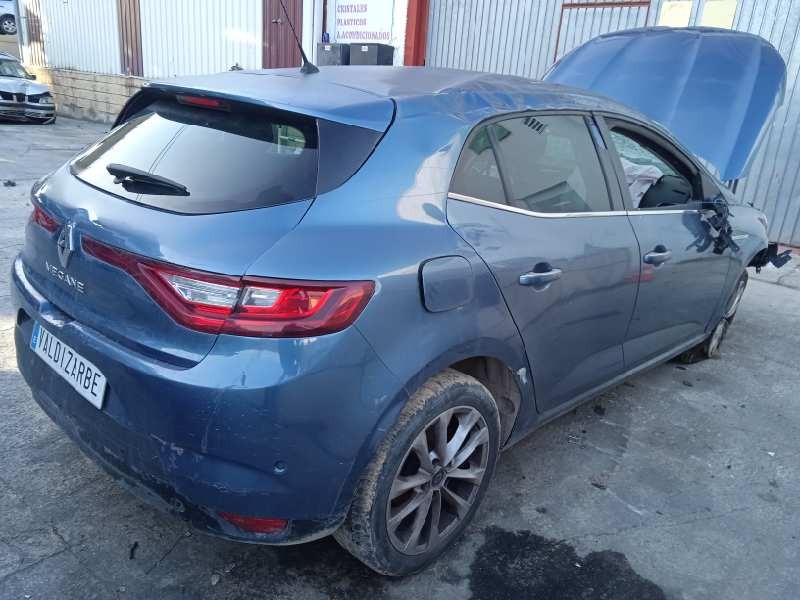 renault megane iv berlina 5p del año 2018