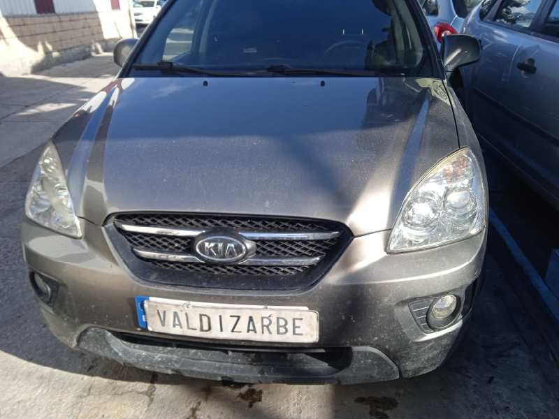 kia carens (un) del año 2010