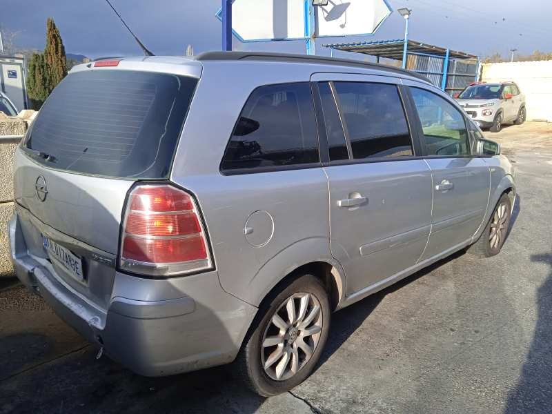 opel zafira b del año 2007