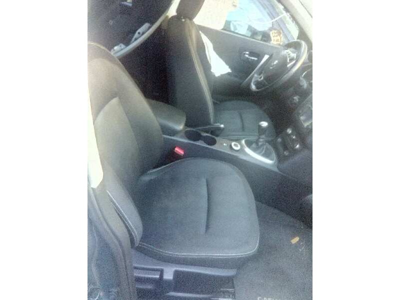 nissan qashqai (j10) del año 2010