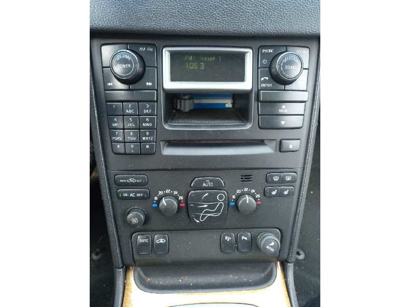 volvo xc90 del año 2003