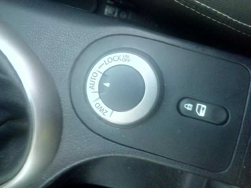 nissan qashqai (j10) del año 2010