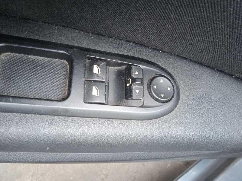 peugeot 407 del año 2005