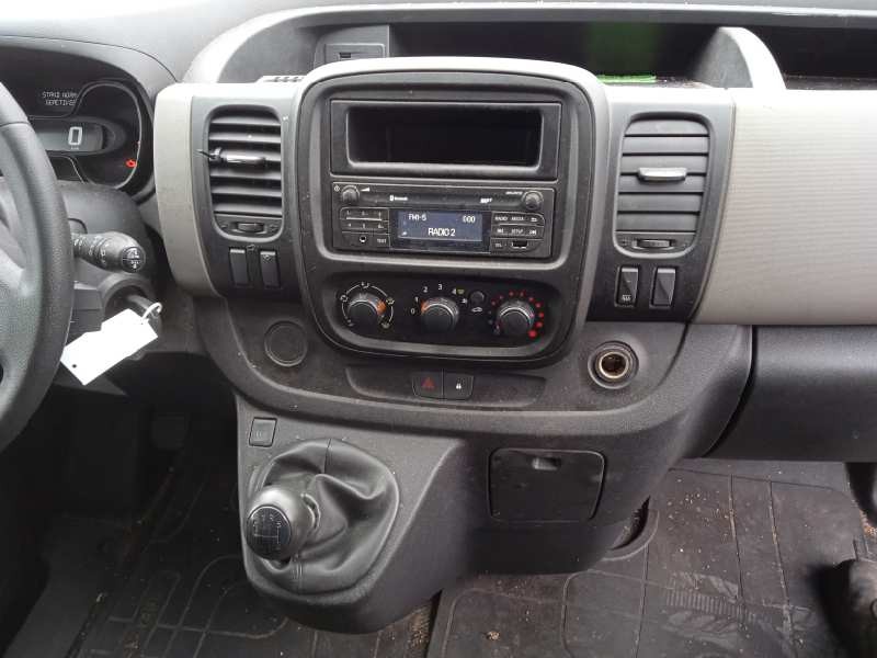renault trafic furgón del año 2015