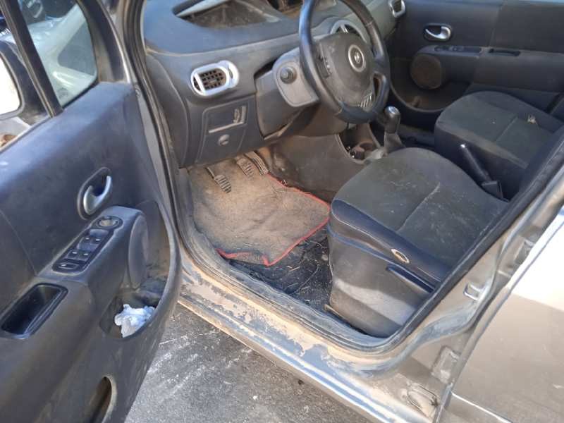 renault grand modus del año 2010