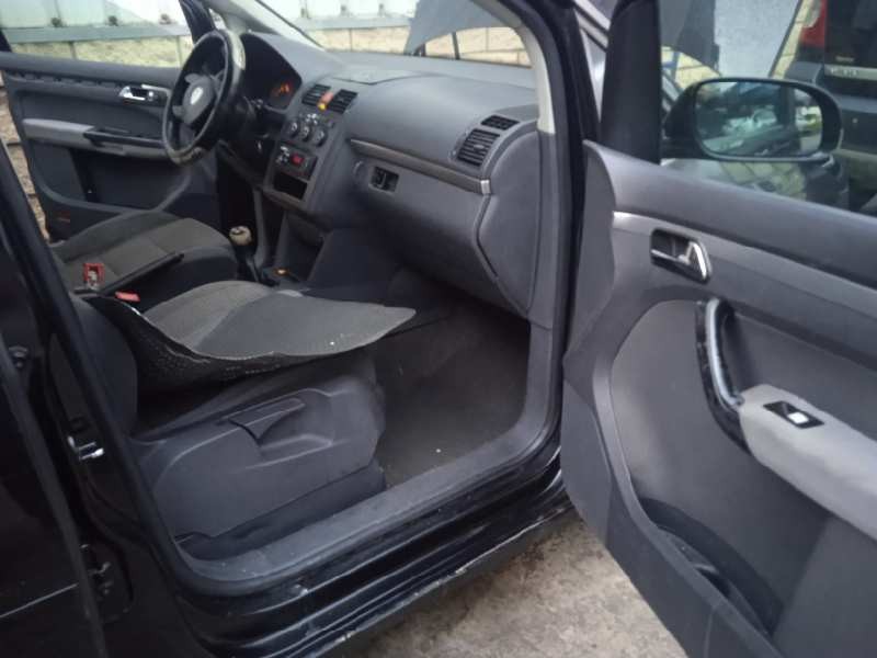 volkswagen touran (1t1) del año 2004