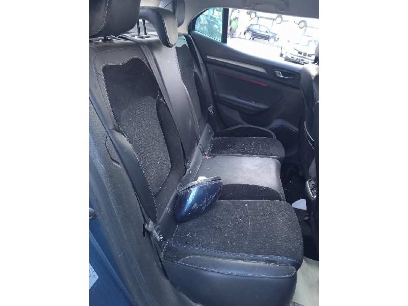 renault megane iv berlina 5p del año 2018