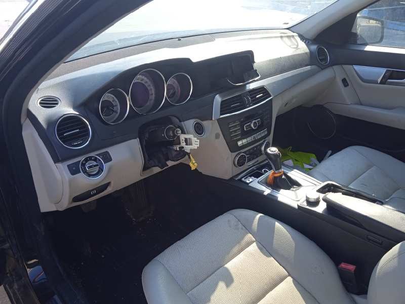 mercedes-benz clase c (w204) familiar del año 2011