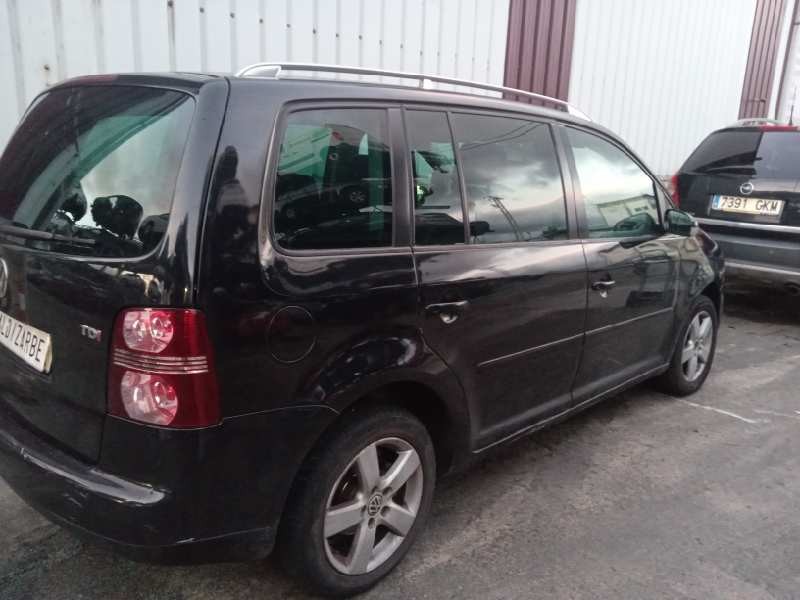 volkswagen touran (1t1) del año 2004