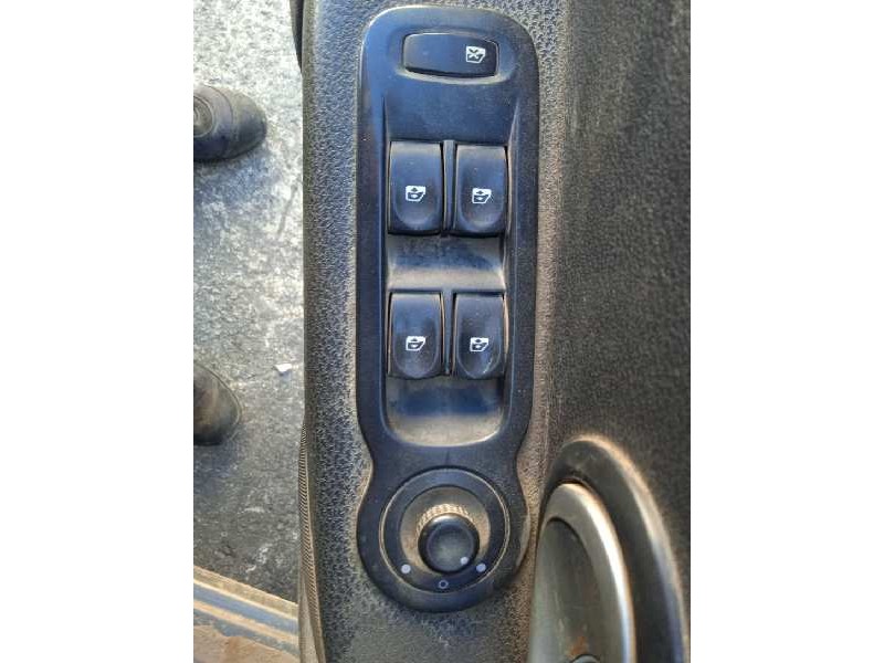 renault grand modus del año 2010