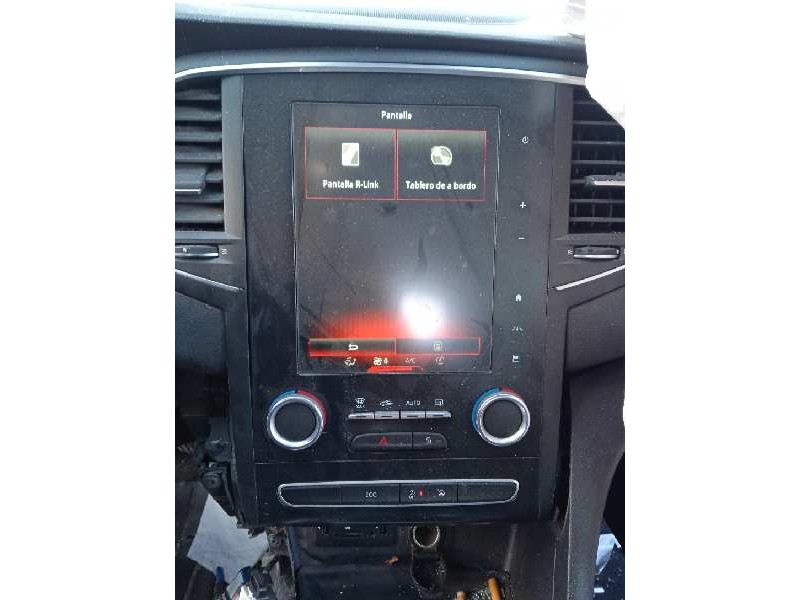 renault megane iv berlina 5p del año 2018