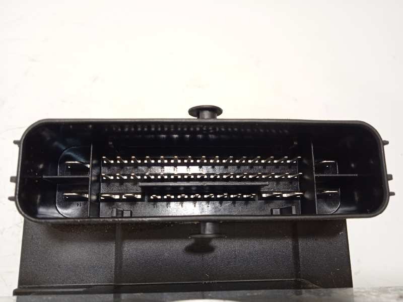 Recambio de abs para seat leon sportstourer (kl8) style referencia OEM IAM 5WA614517BE 28516457363 10022023174