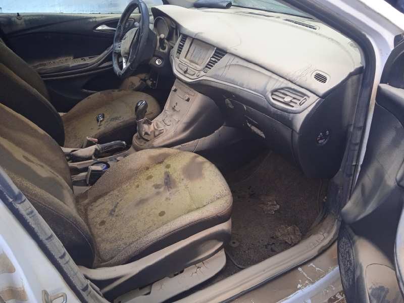 opel astra k lim. 5türig del año 2016