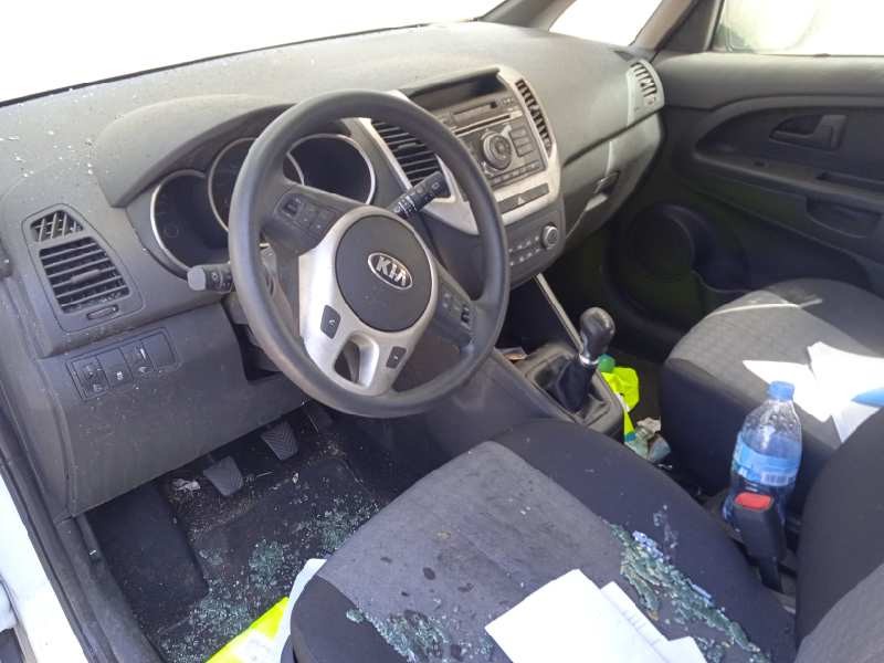 kia venga del año 2015