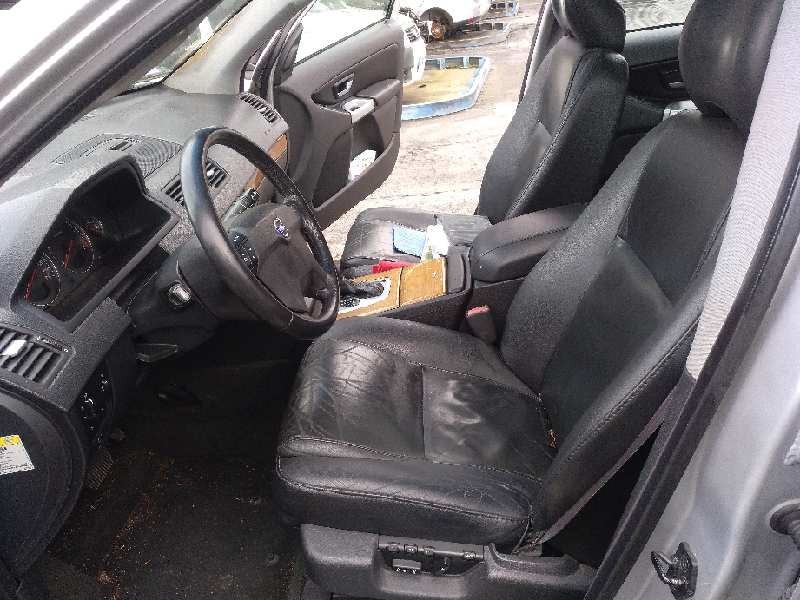 volvo xc90 del año 2003