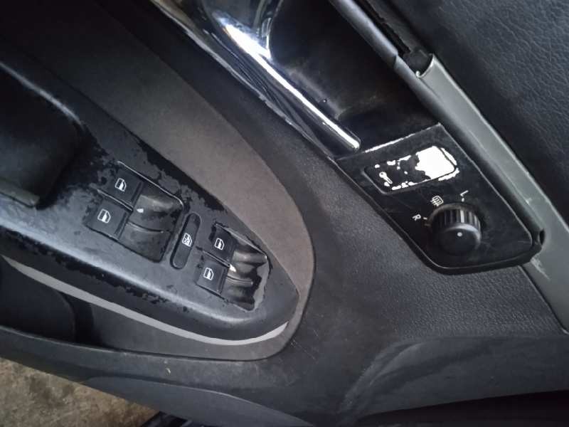 volkswagen touran (1t1) del año 2004