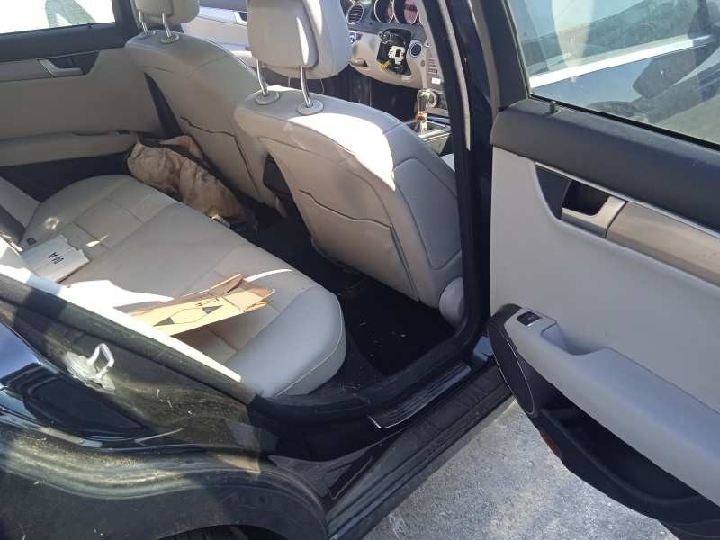 mercedes-benz clase c (w204) familiar del año 2011