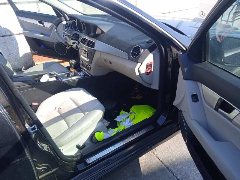 mercedes-benz clase c (w204) familiar del año 2011