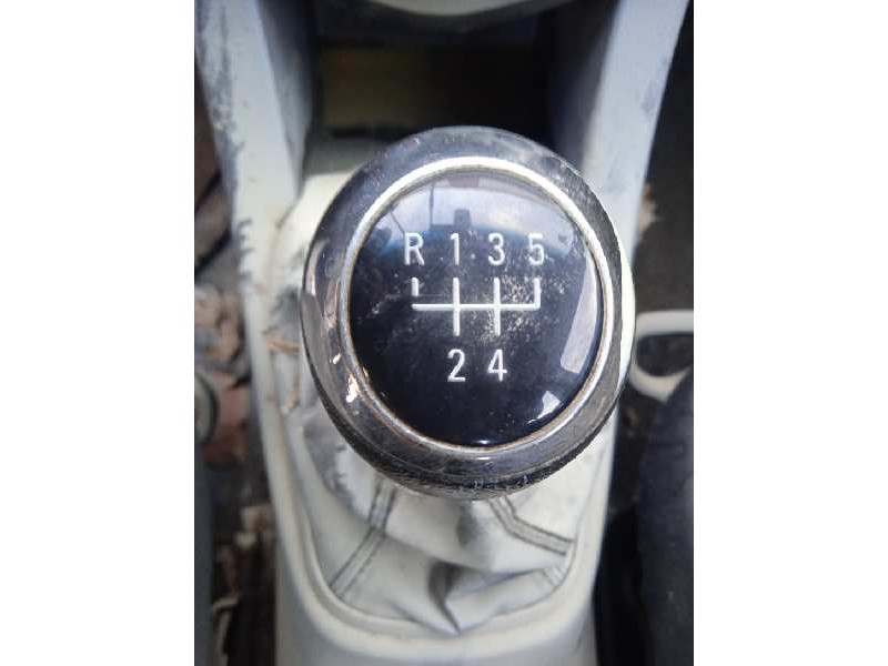 chevrolet aveo berlina hatchback del año 2012