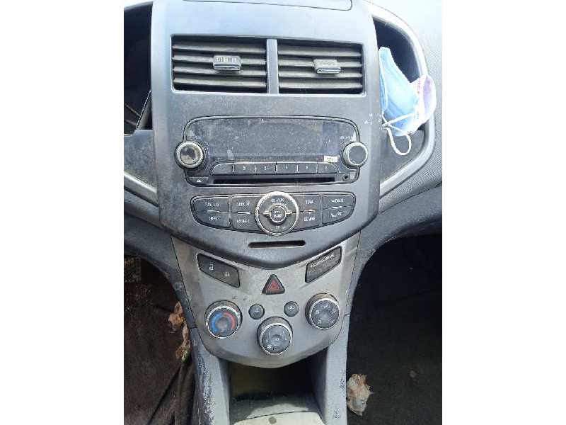 chevrolet aveo berlina hatchback del año 2012