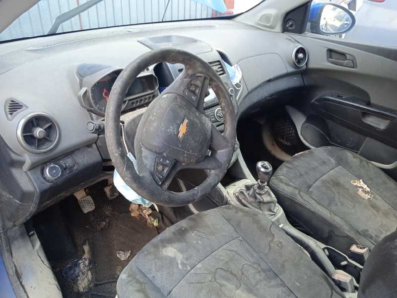 chevrolet aveo berlina hatchback del año 2012