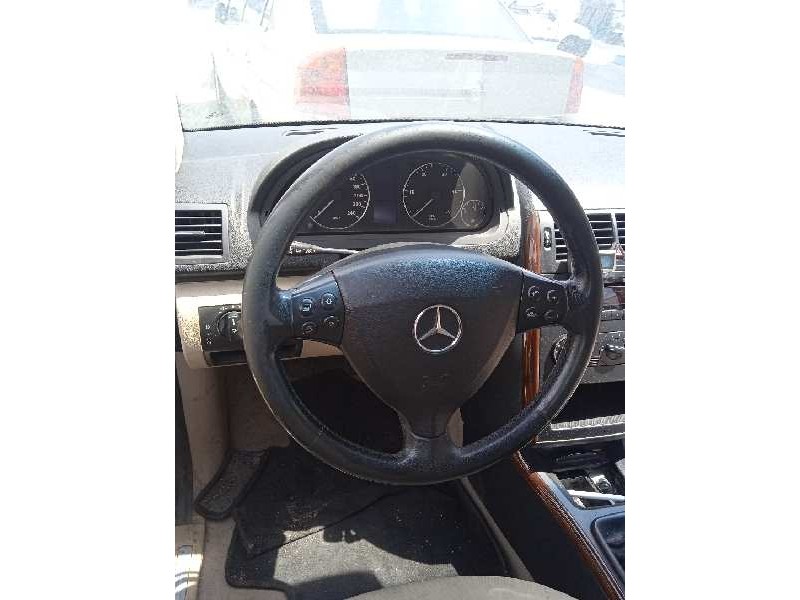 mercedes-benz clase a (w169) del año 2004