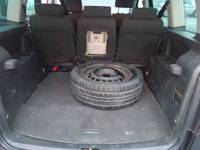 volkswagen touran (1t1) del año 2004