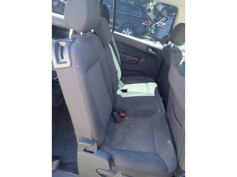 opel zafira b del año 2009